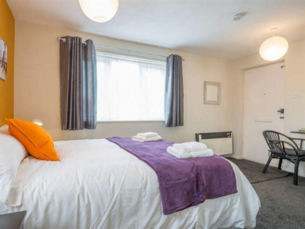 Armitage Way Holiday Apartment - Perfect To Self Isolate CBG Exteriör bild